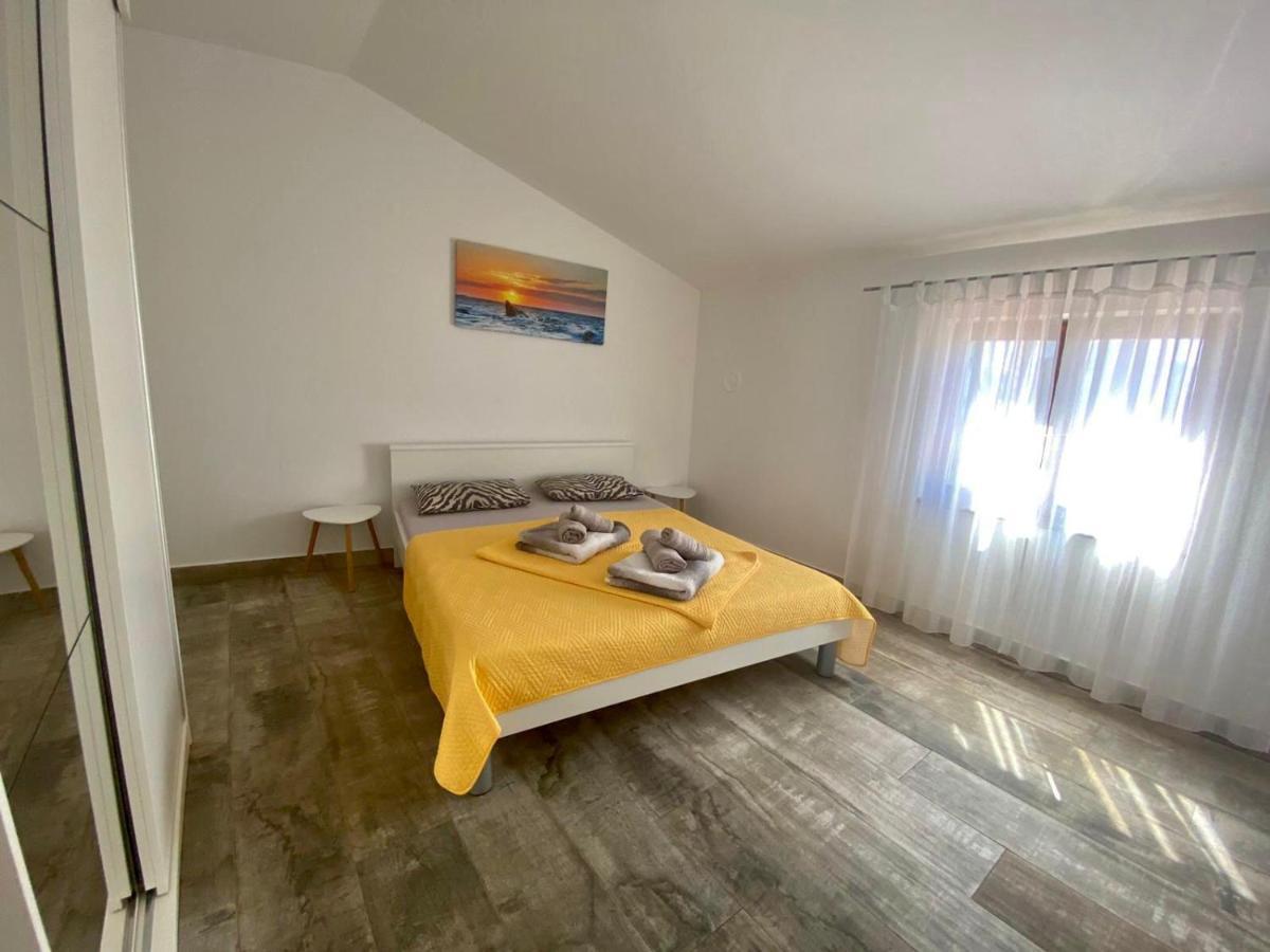 Apartments King - City Center Novaglia Esterno foto