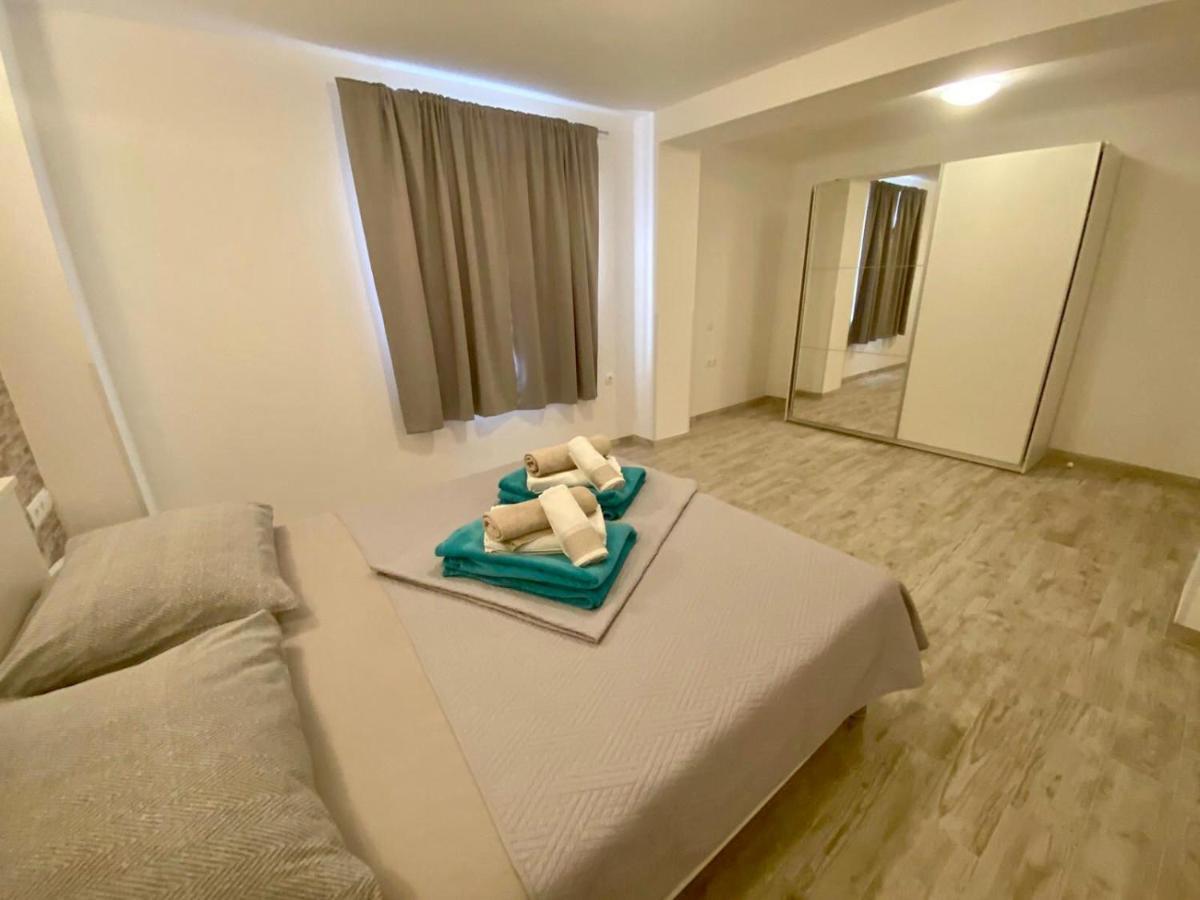 Apartments King - City Center Novaglia Esterno foto