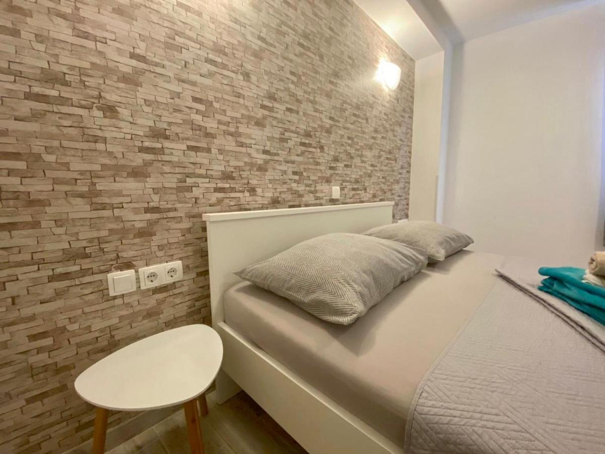 Apartments King - City Center Novaglia Esterno foto